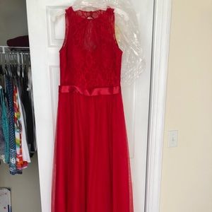 Long, lace top Prom/formal dress